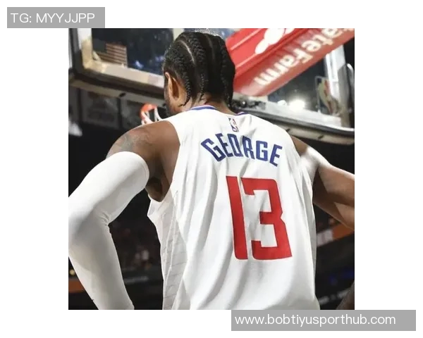 保罗乔治复出在即训练状态良好对抗性投篮表现令人期待 保罗乔治复出在即训练状态良好对抗性投篮表现令人期待