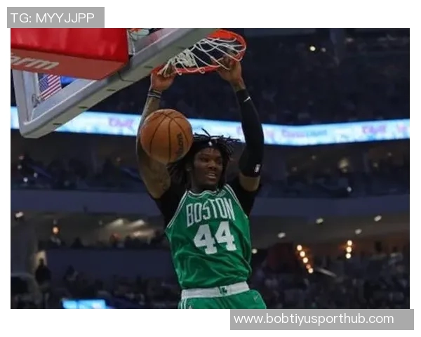 普林斯与波蒂斯梦游表现不佳合计仅得2分三分球全失落败难逃困境